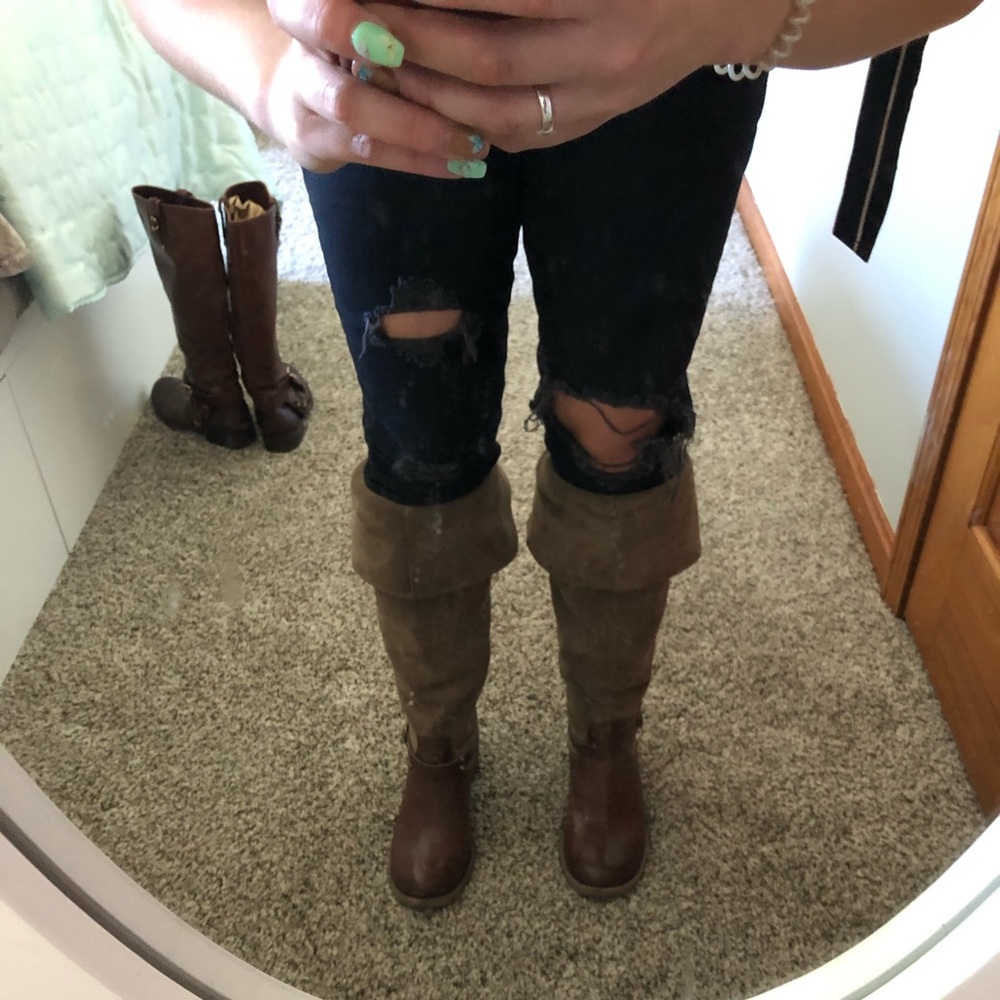 Lucky Brand Genuine Suede Heeled OTN Boots - Picture 4 of 4